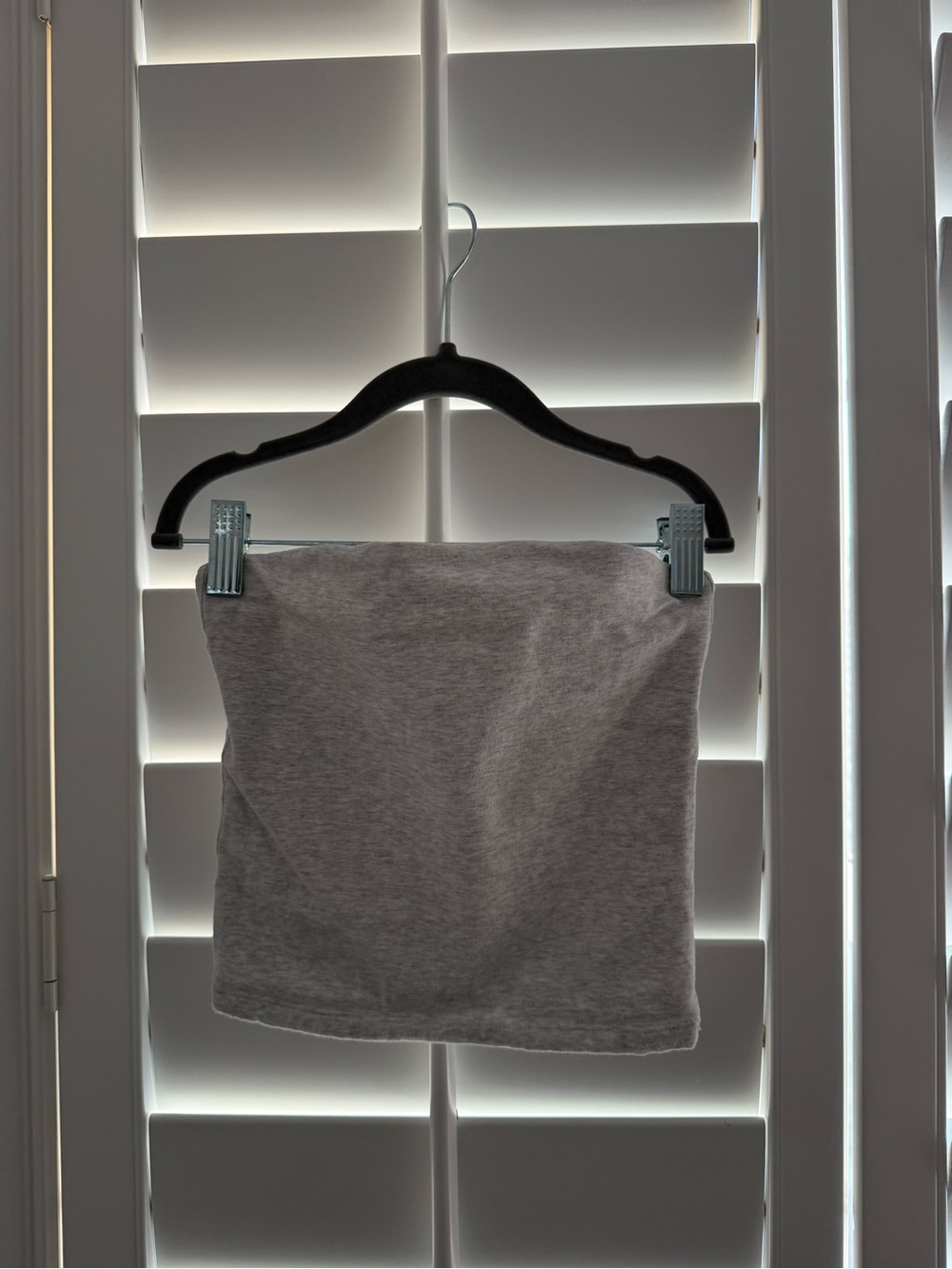 Aritzia Light Gray Tube Crop Top - Strapless Knit